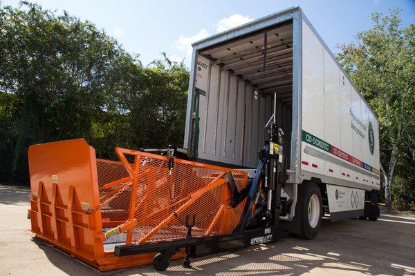 Speed-Lift - the ultimate solution when a standard loading dock isn't wanted or feasible.