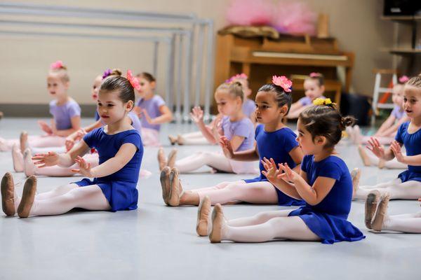 Young children ballet class age 3 and up. Photo: Katya Ter-Antonyan