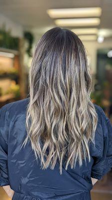 Blonde balayage