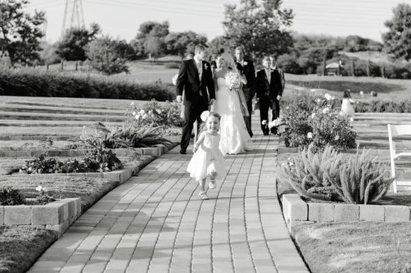 Flower Girl. Bella Collina Golf Club. San Clemente, CA. Copyright Jessica Elizabeth Photographers 2014.