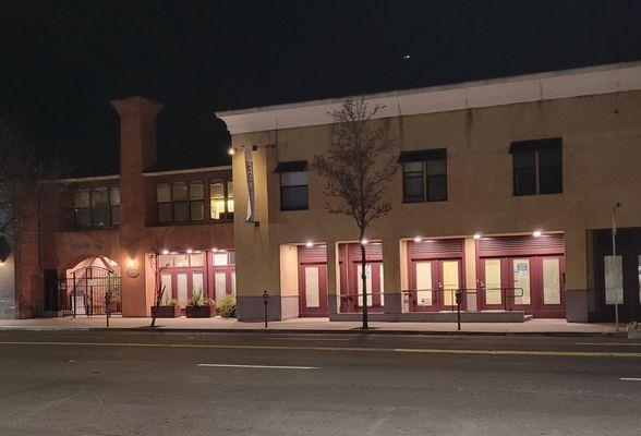 Front of building on Webster St