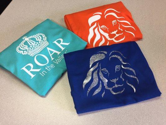 The Ladies live ROAR Tshirts!