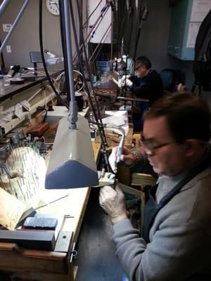 Alex is a professional Diamond Setter for over 30 Years. Alex Setting show here setting a diamond ring