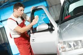 For dependable Auto Glass Repair and Windshield Replacement in Lafayette, CA call Diablo Windshield Replacement, at (925) 297-6926.