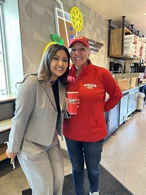 Jazmin Parra Excel Bank Professional Account Rep and Bobbi Frye manager Raising Canes Temecula. Ask for Jazmin