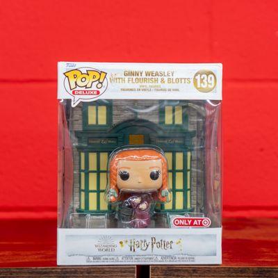 Funko Pop! Deluxe: Harry Potter: Ginny Weasley With Flourish & Blotts #139