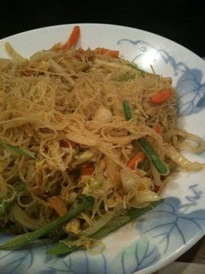 Singaporean rice noodles