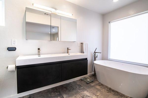 bathroom remodel company