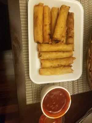 Lumpia (beef) was good