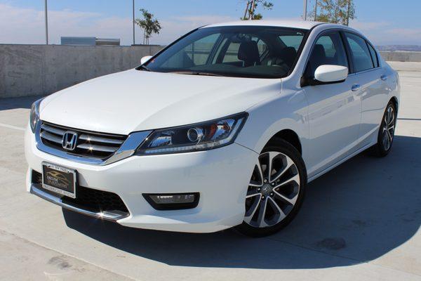 Flawless 2015 Honda Accord Sport!