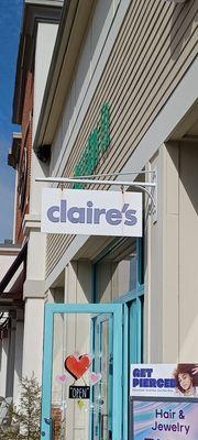 Claire's