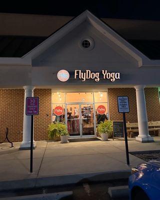 FlyDog Yoga