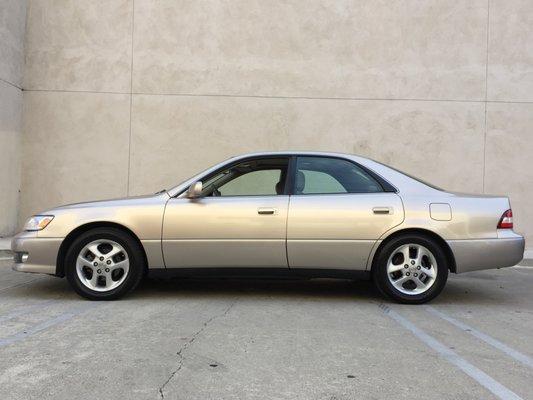 2000 Lexus ES300