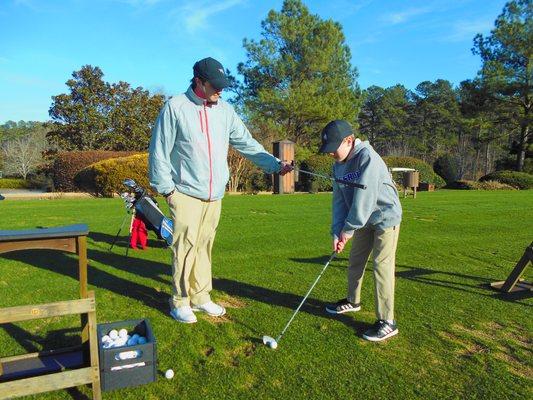 Golf knows no hours ... lessons in winter!