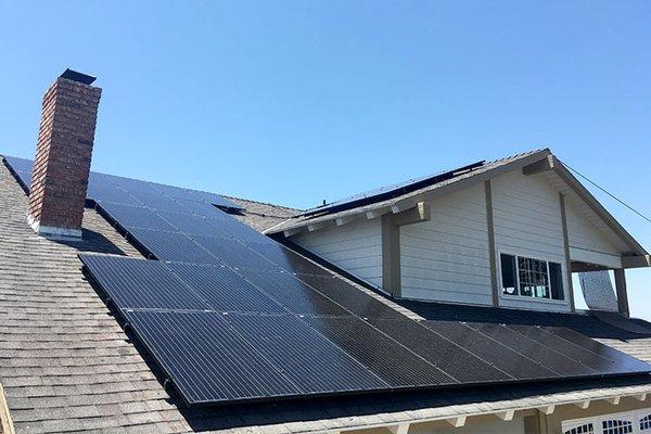 Super Happy with the end result! Thank you AD Solar!!!!! This is my house in Bellflower, CA!