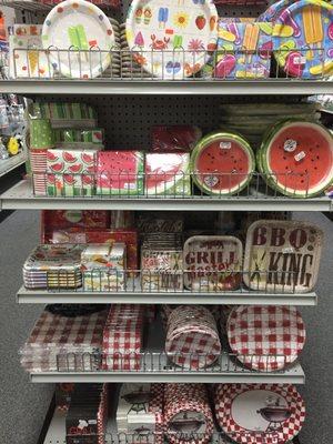 Picnic and Barbecue Supplies