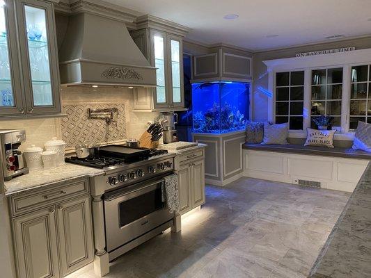 Backsplash and countertop