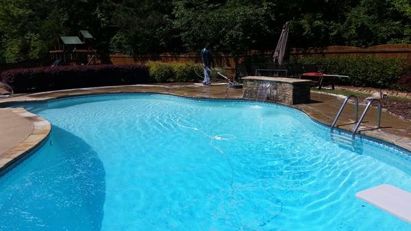 Pool deck cleaning services