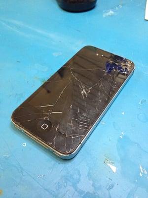 iPhone 4 Black Broken Digitizer/LCD