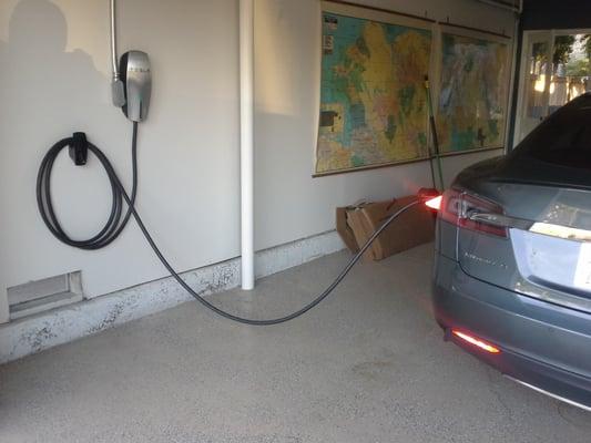 Vehicle Charger. Costa Mesa.