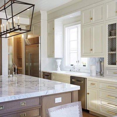 Kitchen Carrara marble countertops