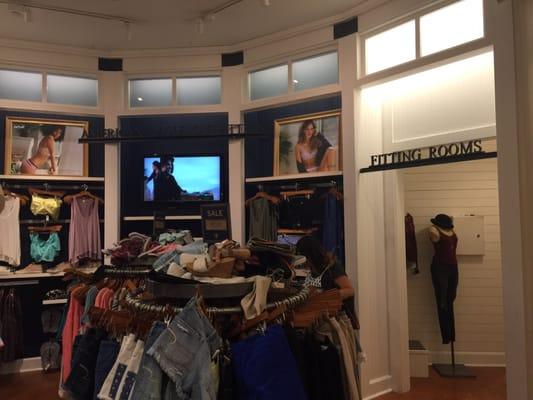 American Eagle Store