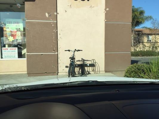 If youre taking a break after riding the trail down the street there is bike parking