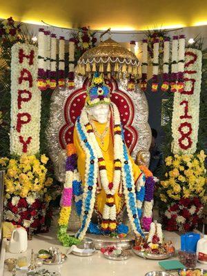 Decorations of Shri Sai Baba for New Year 2018 !