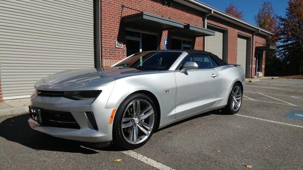 2017 Camaro RS convertible. 21,000 miles. Premium off-lease unit purchased in Texas. 335hp V6. 4 new Goodyear tires. Premium unit....!!!