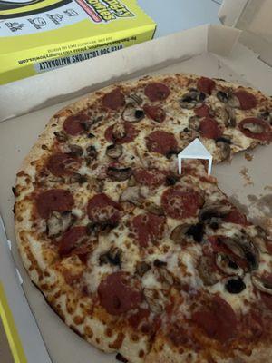 16" pepperoni and mushroom.