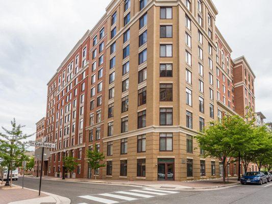 Corner Condo Listing at Station Square Condominium in Clarendon - Contact Natalie for more info : 571 232 2934