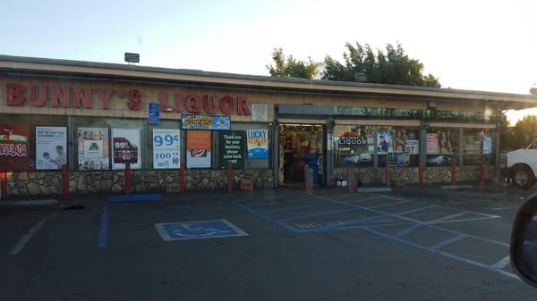 Bunny's Liquor Store