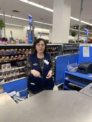 Thank you to this amazing Employee . She's at Panorama City WALMART employee..