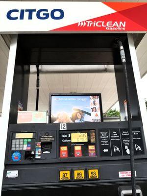 CITGO GAS STATION & KWIK TRIP in Macon, Georgia.