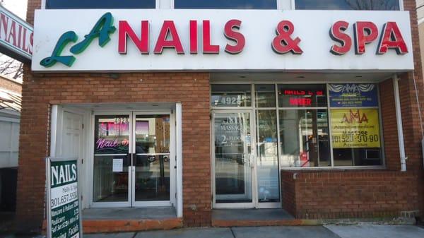 LA Nails and Spa