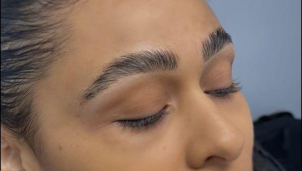 Brow Lamination + Tint